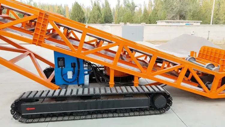 tracked-mobile-truck-unloader.webp