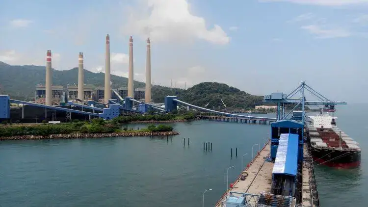 Belt Conveyor Solutions for Power Plants and Ports