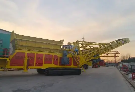 How Does a Port-Specific Hopper Feeder Work?